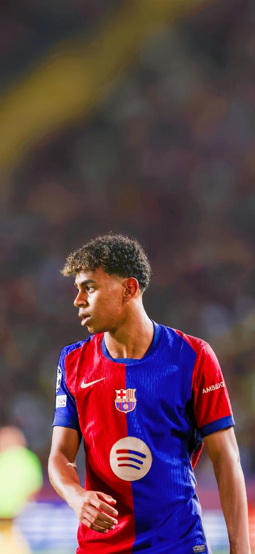 一日红魔终身红魔，曼联给德赫亚送上生日祝福，本人回复❤️（一日红魔，终身相伴：曼联为德赫亚送上生日祝福，门神爱心回应❤️）