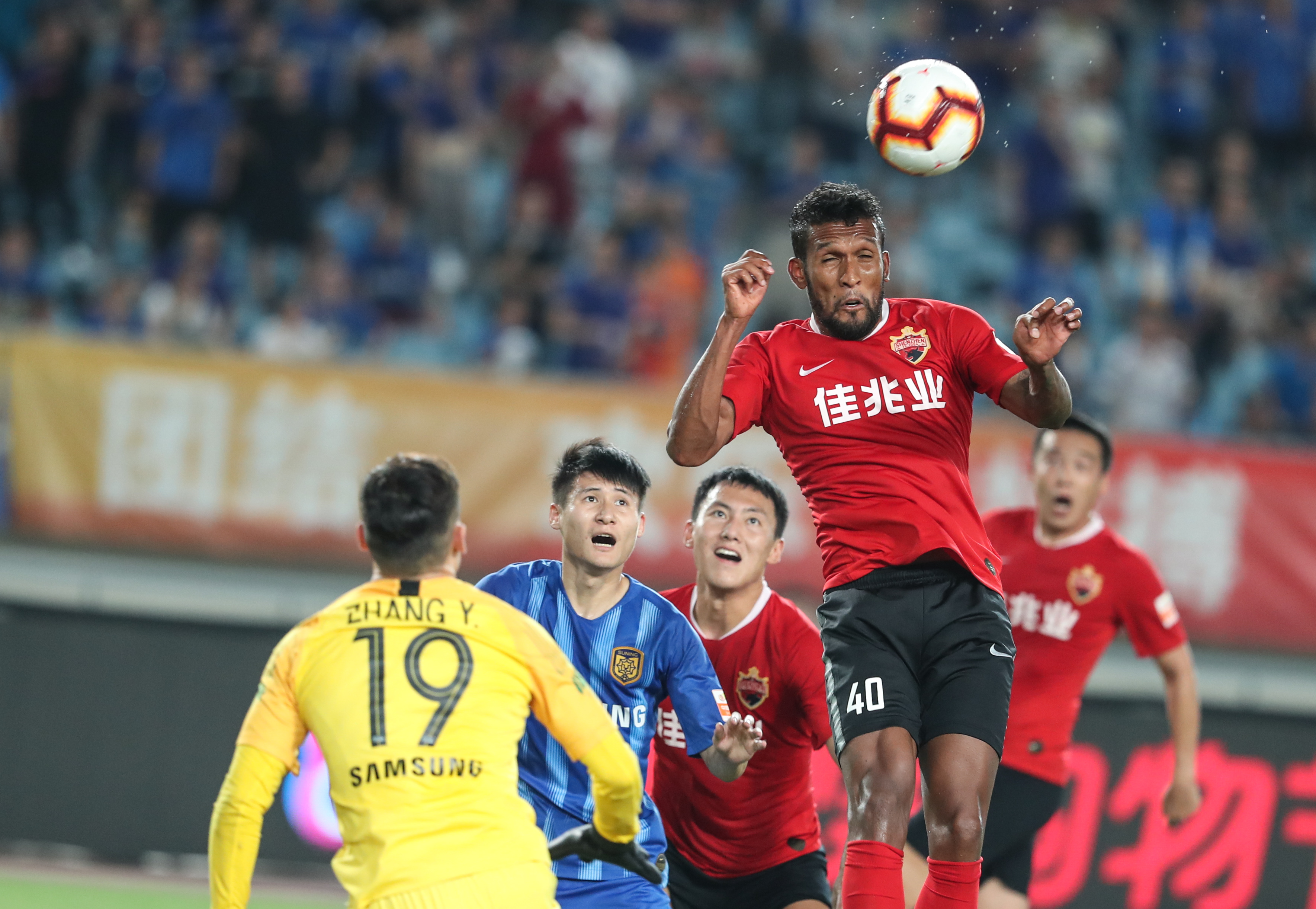 按照世界杯抽签规则，阿根廷和西班牙在决赛之前不会相遇（按世界杯抽签规定，阿根廷与西班牙仅决赛可能相遇）