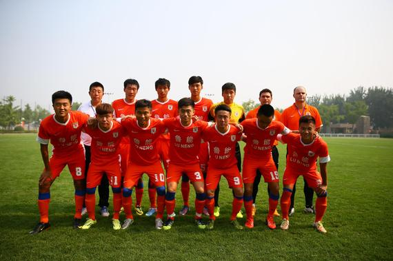 基恩怒批谢什科：当他面对机会时，我们真的相信他会进球吗？（基恩质疑谢什科：关键机会当前，我们真能信他会破门吗？）